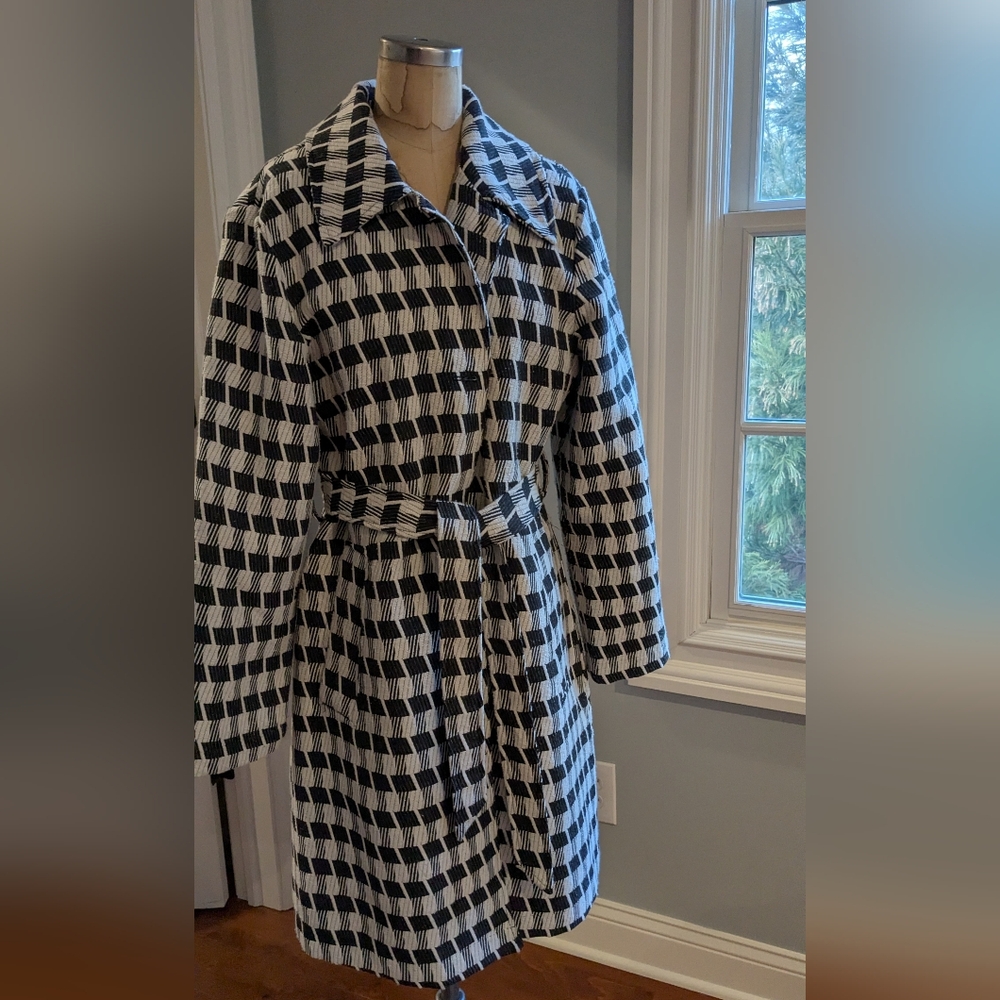 Houndstooth Black and White Checkered Women's Trench Coat